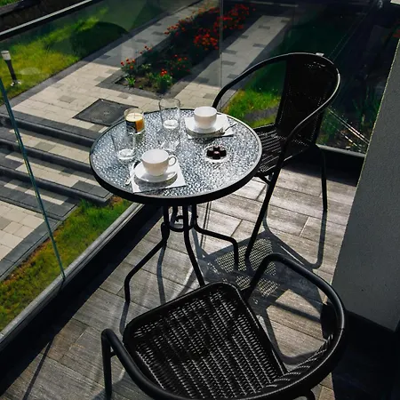 Elysium House Aparthotel