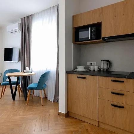 Elysium House Aparthotel