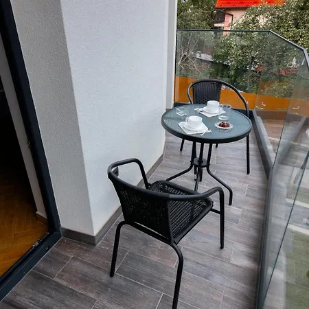 Aparthotel Elysium House 3*