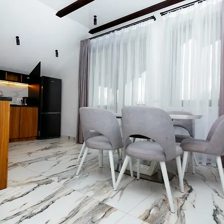 Elysium House 아파트호텔 3*