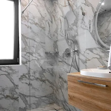 아파트호텔 Elysium House 트루스카베츠