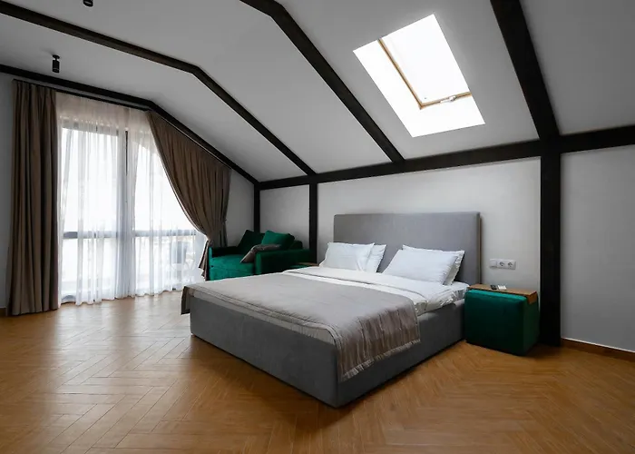 Elysium House Appart hôtel 3*