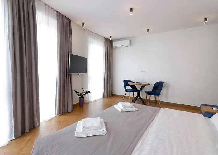 Elysium House 3* Trouskavets